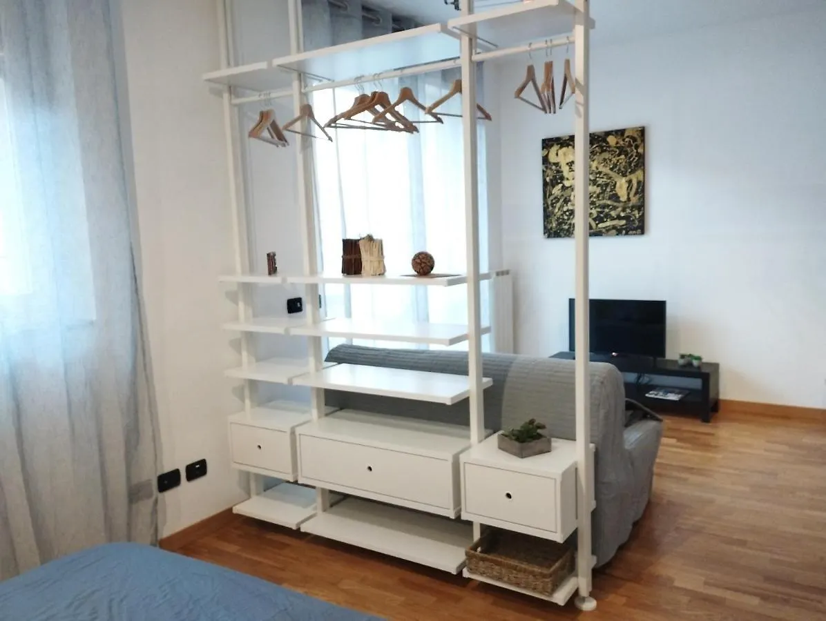 Liguria 51 - Affittica Apartment Milan 0*,  Italy